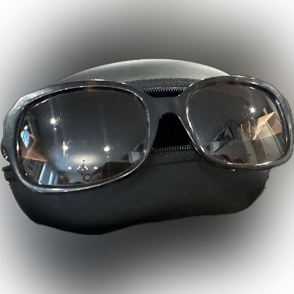 Dolce & Gabbana Accessories - Dolce & Gabbana Tortoise Oval Sunglasses (style code DG4086)